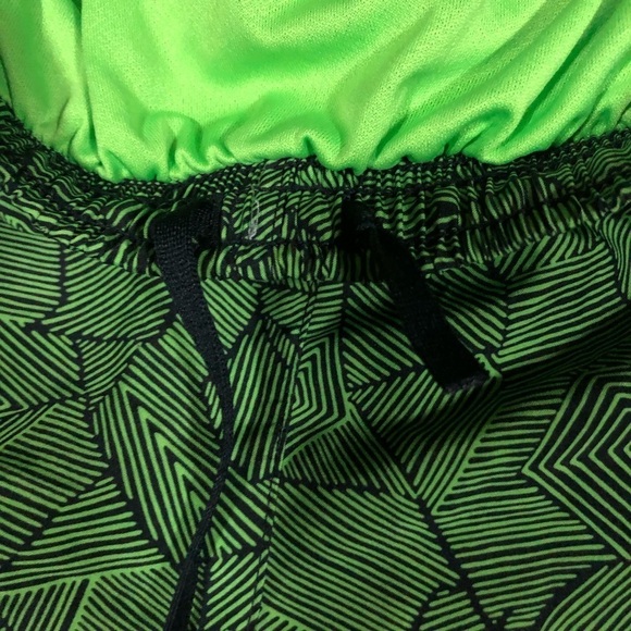 Nike neon Green dri-fit sports shorts size small Nike gym shorts workout shorts﻿ - Picture 6 of 7